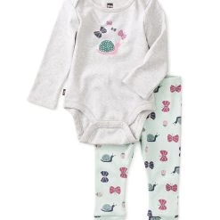 Wholesale 🎁 kids Tea Collection Baby Bodysuit Outfit 😍